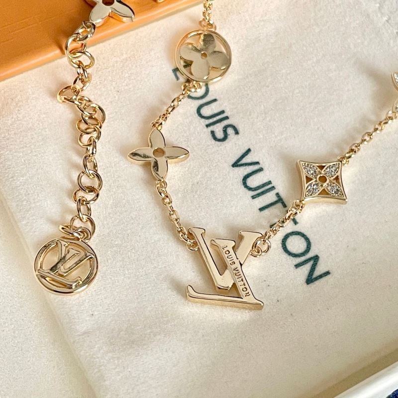 Louis Vuitton Necklaces